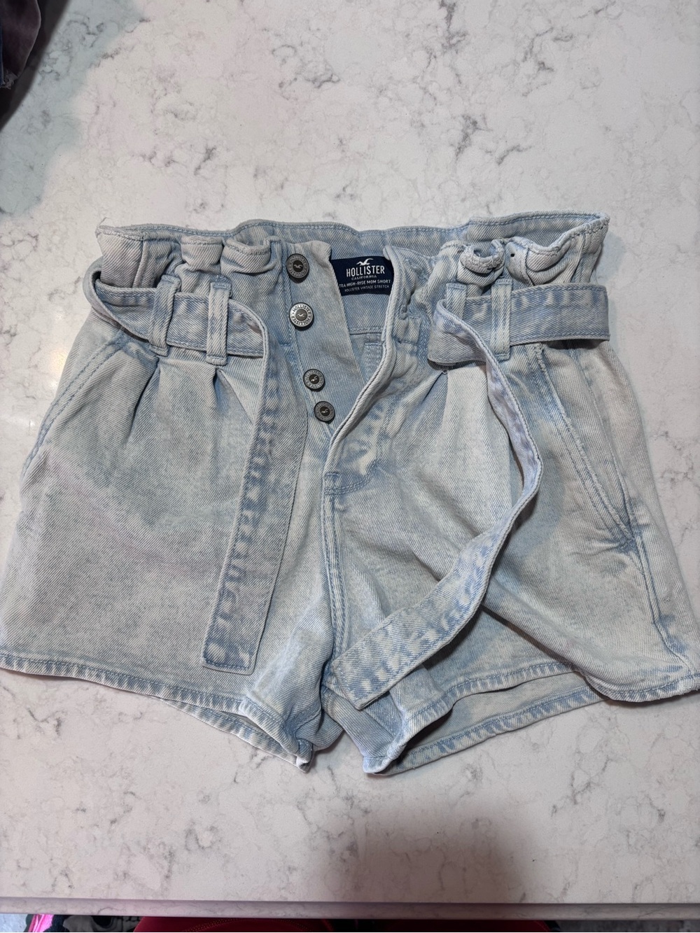 Hollister Washed Paperbag High-Rise Denim Shorts - Pale Blue